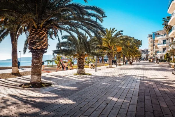 Saranda City – Walking Tour